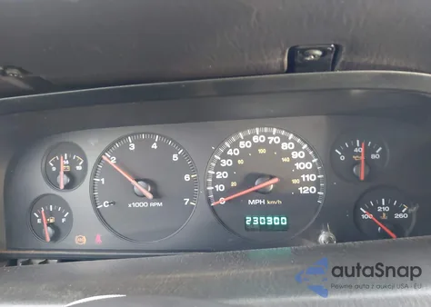 2001 Jeep Grand Cherokee Laredo z USA, uszkodzony, nr VIN 1J4GW48S11C544253